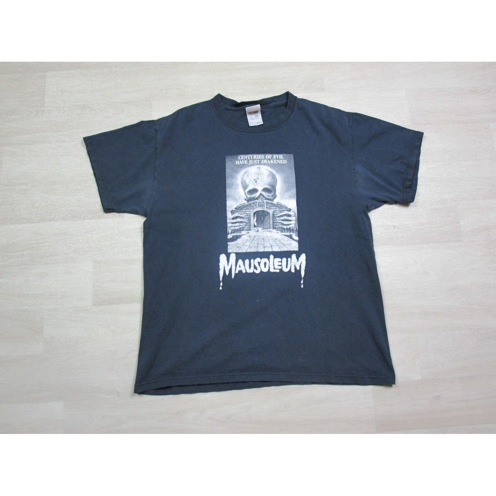 Vintage 80's Mausoleum Horror Movie Promo (L) T Shirt Exorcist Halloween Evil